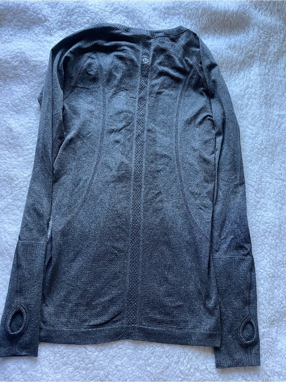 Lululemon swiftly Long Sleeve Athletic Top in Dark Heather grey